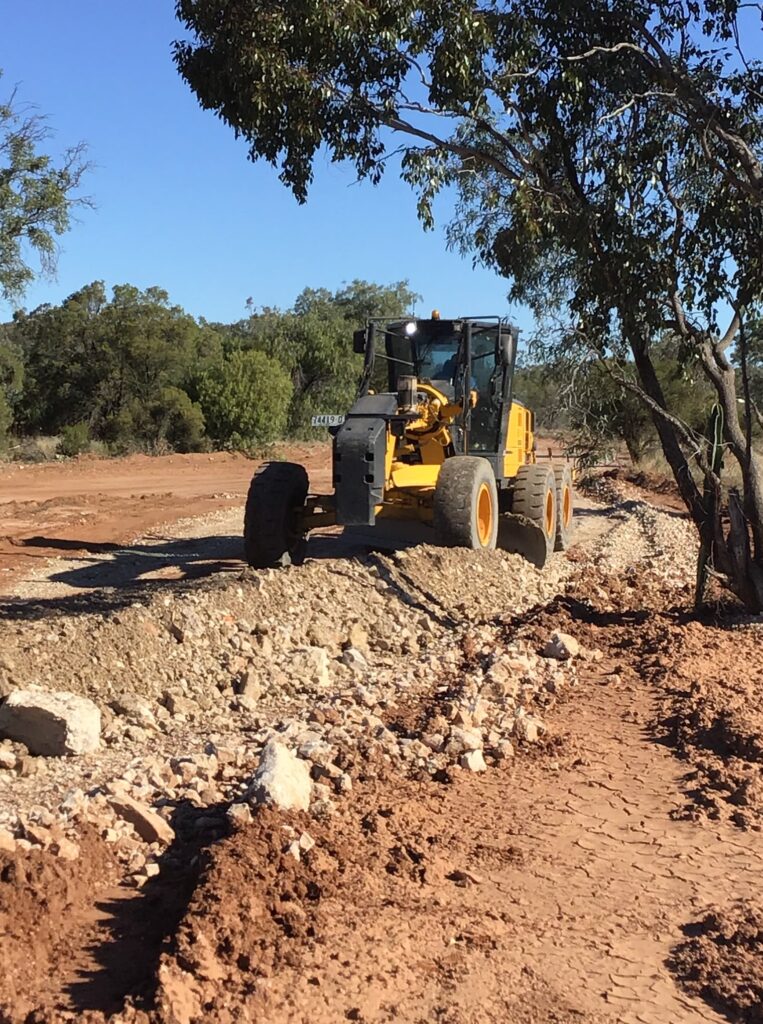 Students engaged in the Hands-On Learning program at the Lightning Ridge Area Opal Reserve